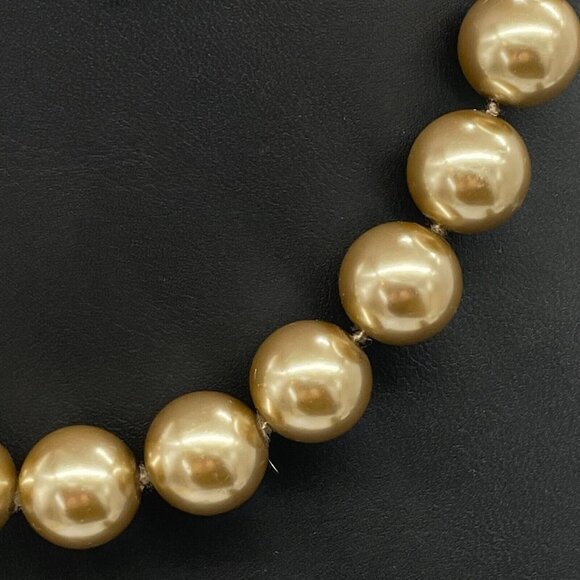 Faux Large Pearl Ball Beaded Choker Necklace Lobster Closure 16 to 19 Inches - Picture 3 of 5